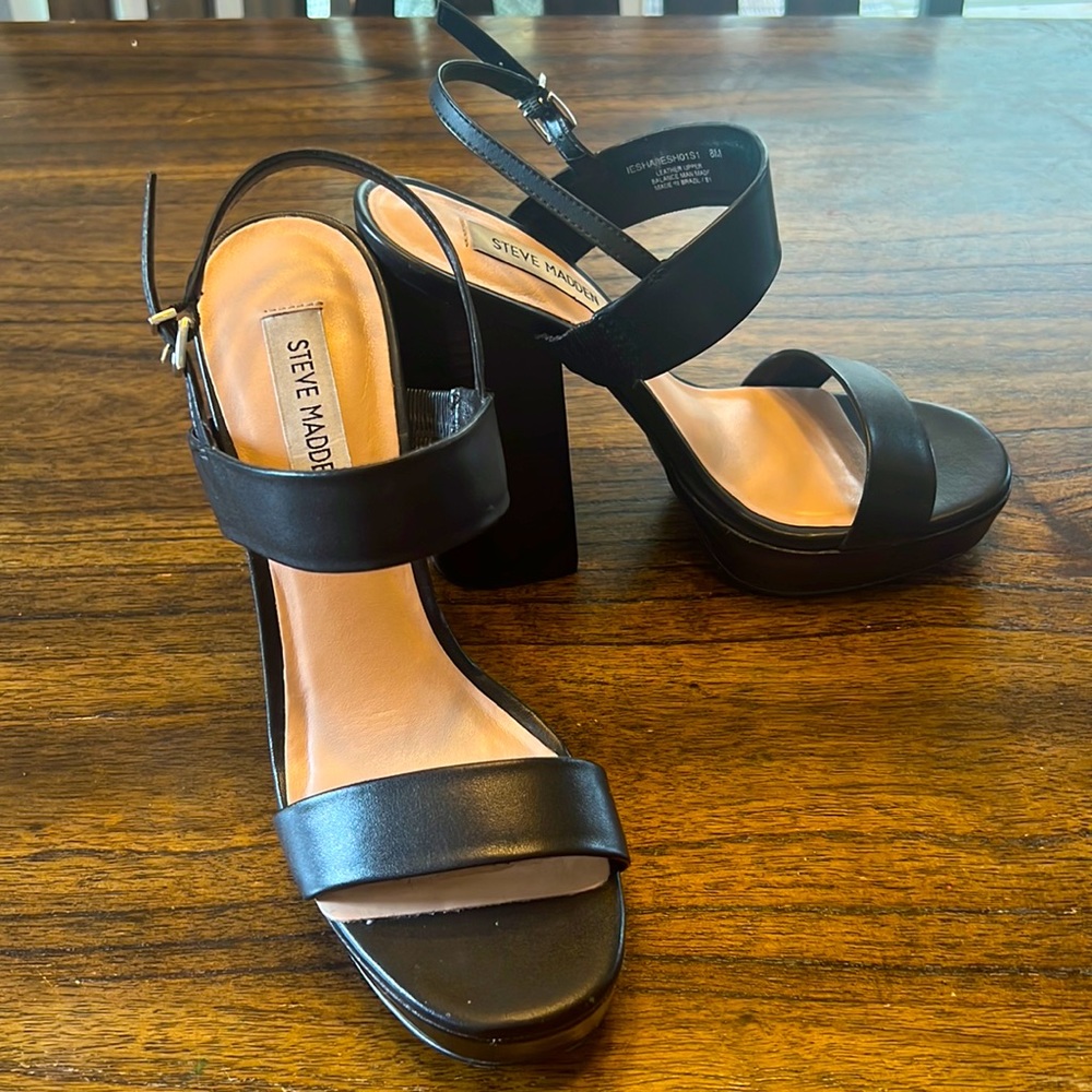Steve Madden Iesha Black Leather 6” heels